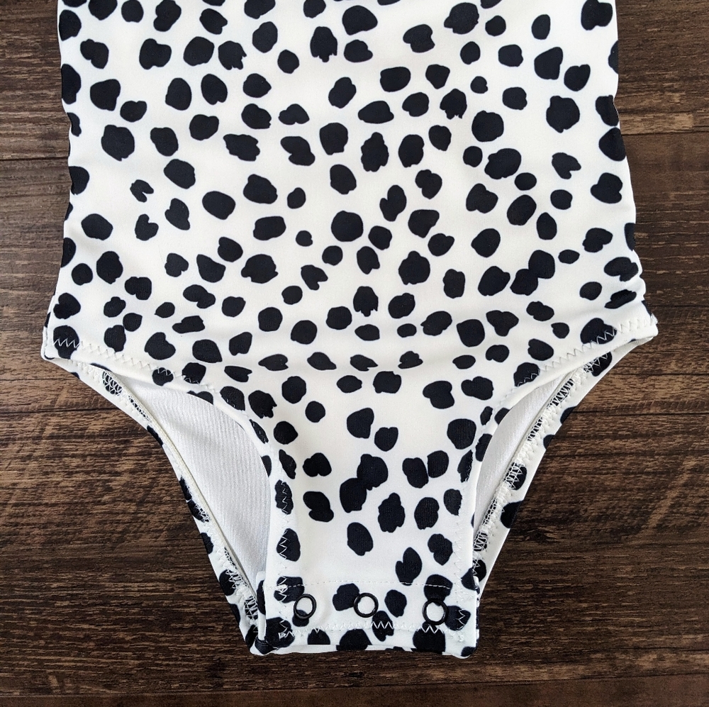 NEW! Old Navy One Piece Swimsuit - Picture 11 of 12